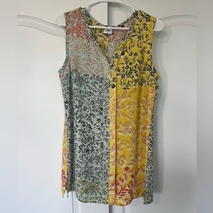 Cabi, Golden glow split neck, size Medium